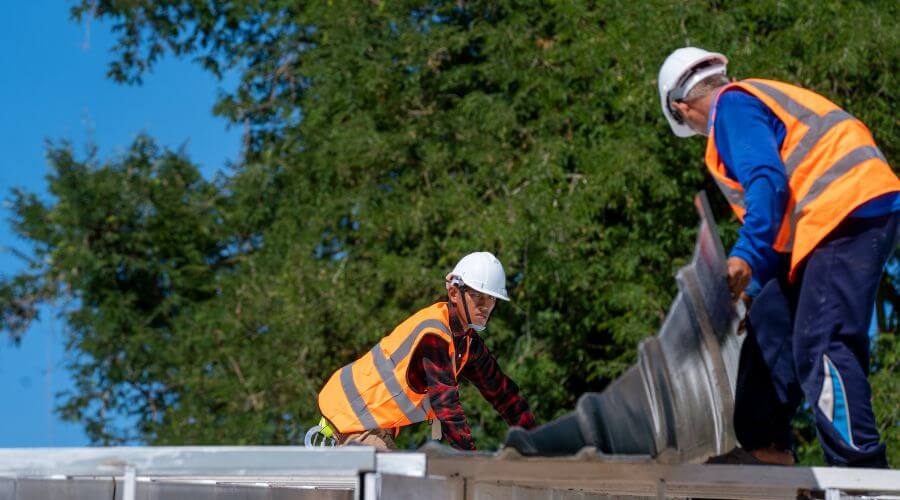 Expert Emergency Roof Repairs services in Salvisa, KY